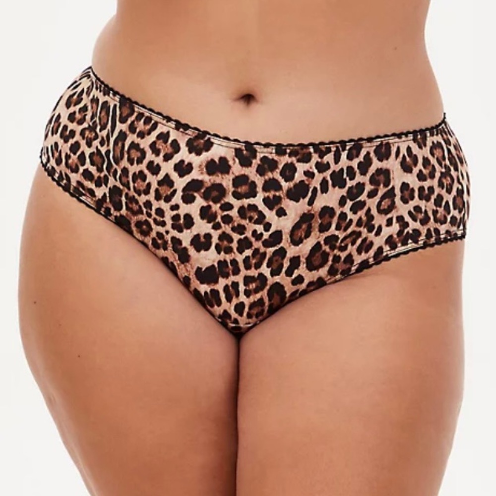 NWT Torrid Leopard Microfiber Cage Back Hipster Panty